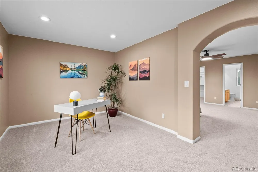 5136 Weeping Willow Circle Highlands Ranch, CO 80130