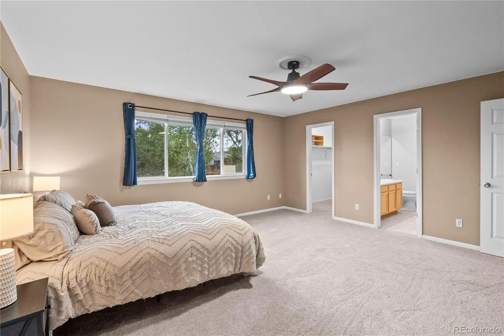5136 Weeping Willow Circle Highlands Ranch, CO 80130
