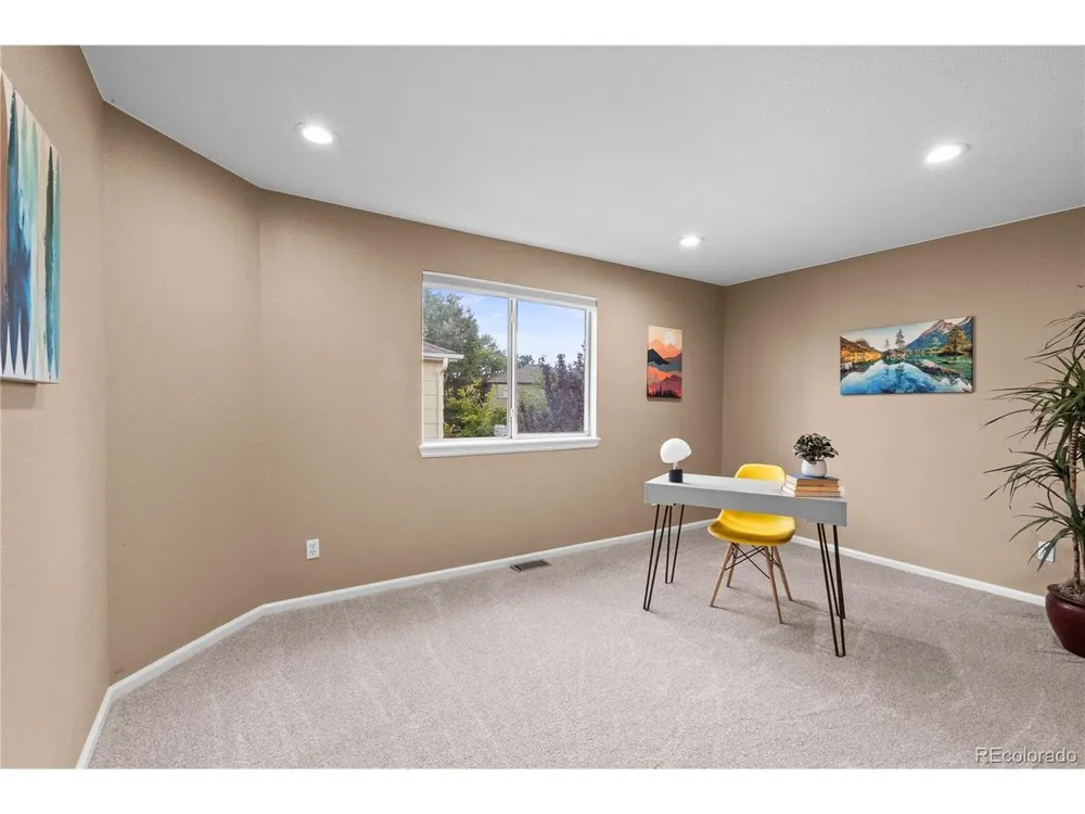 5136 Weeping Willow Circle Highlands Ranch, CO 80130