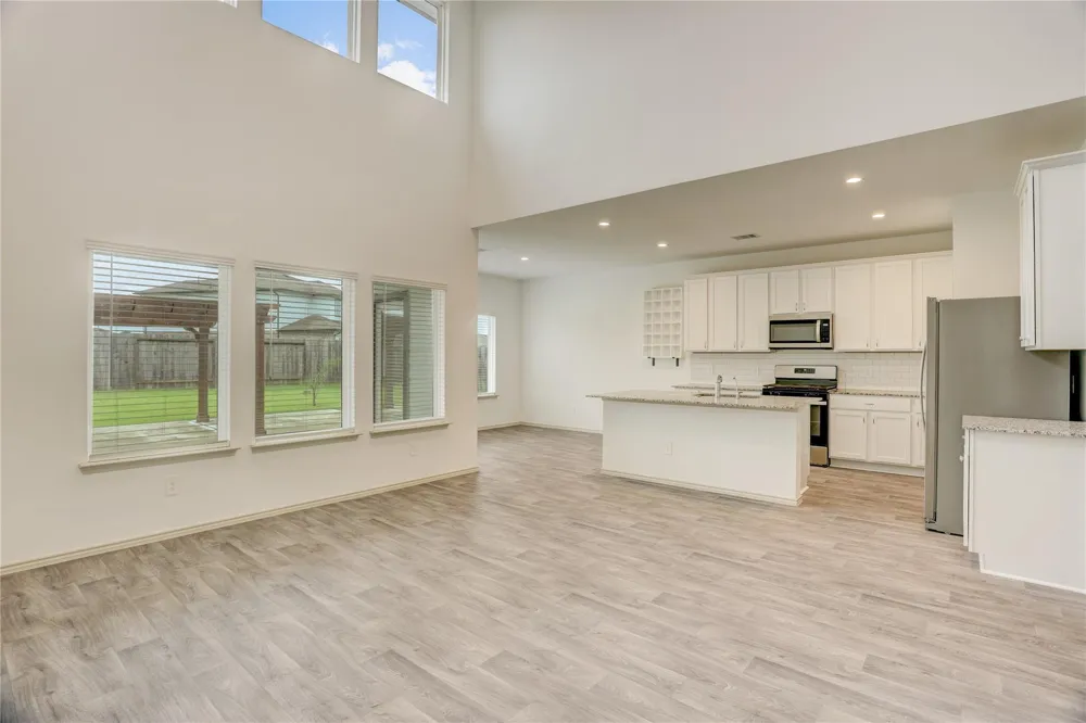 1722 Bryson Heights Drive Richmond, TX 77469