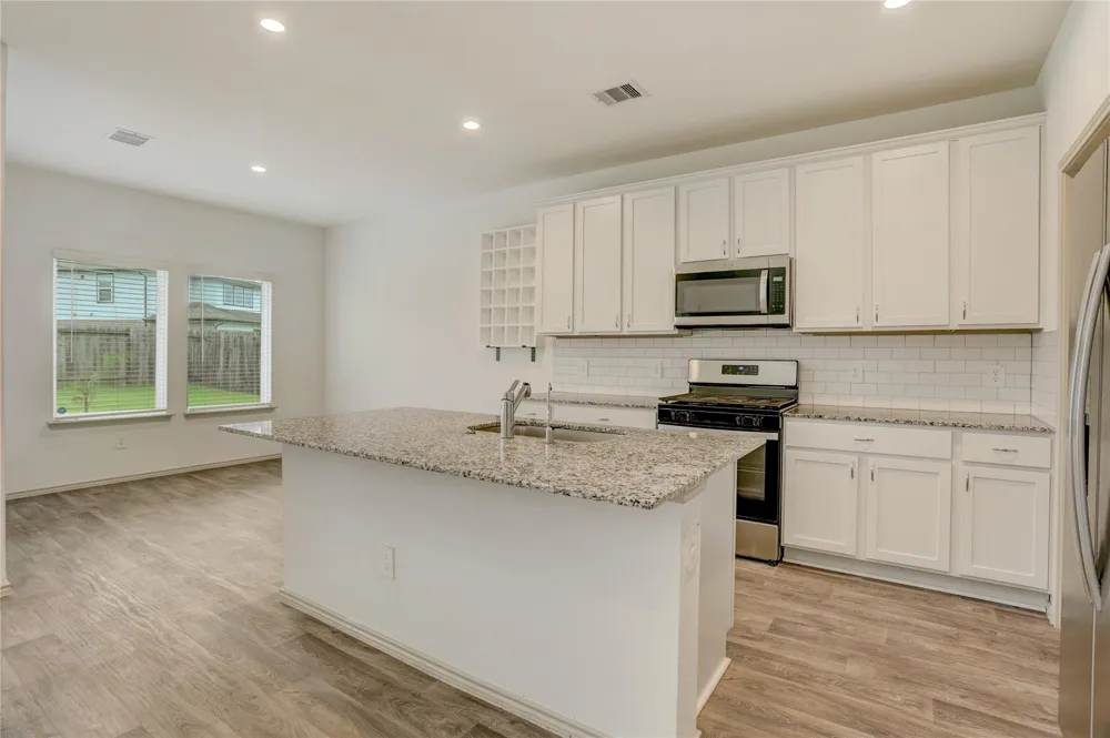 1722 Bryson Heights Drive Richmond, TX 77469