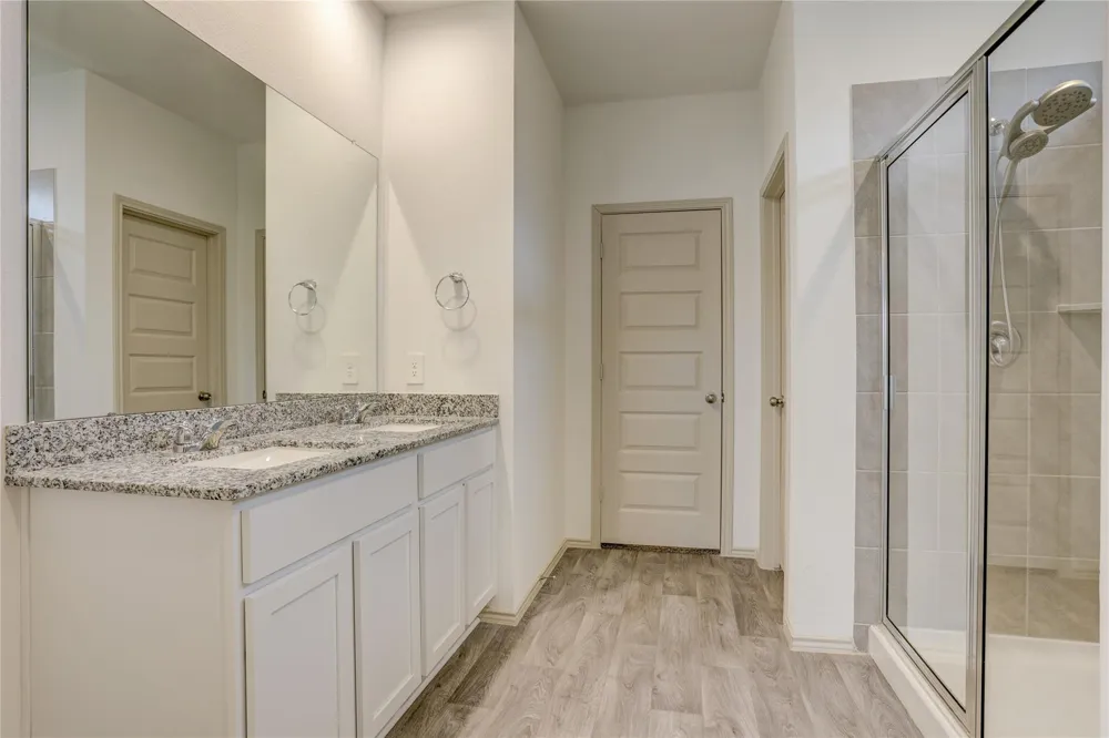 1722 Bryson Heights Drive Richmond, TX 77469