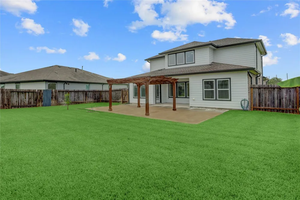 1722 Bryson Heights Drive Richmond, TX 77469