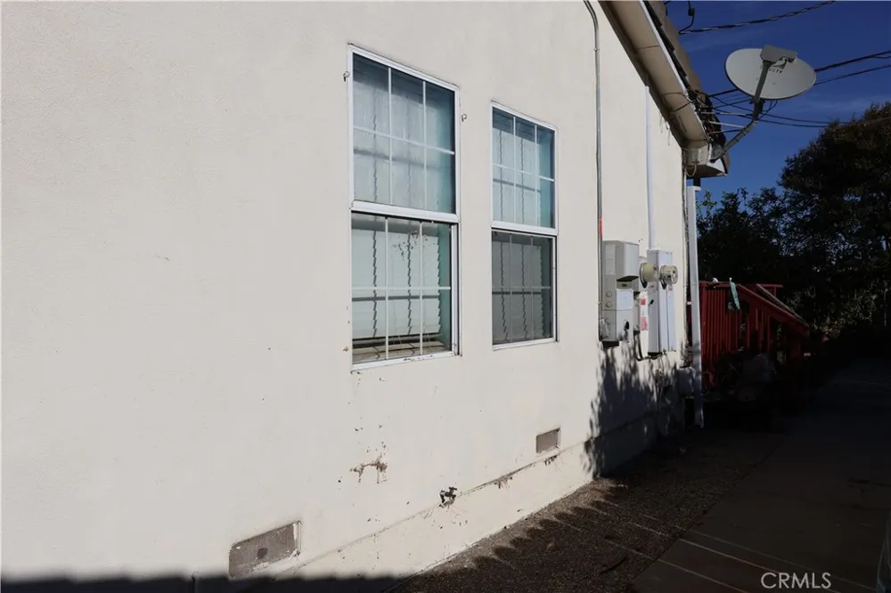 1850 Colusa Corning, CA 96021
