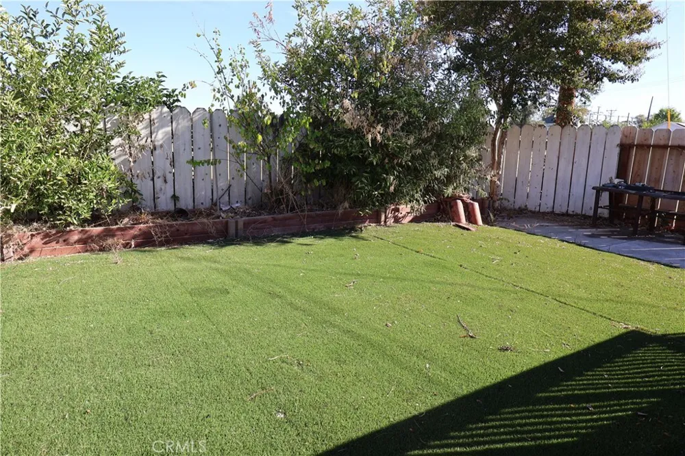 1850 Colusa Corning, CA 96021