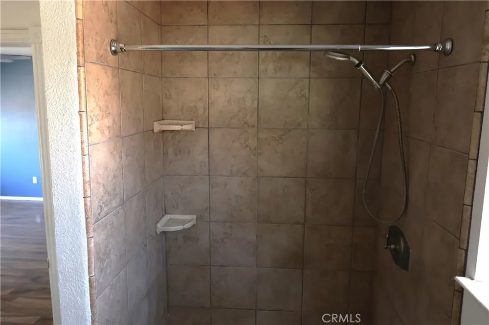 1850 Colusa Corning, CA 96021