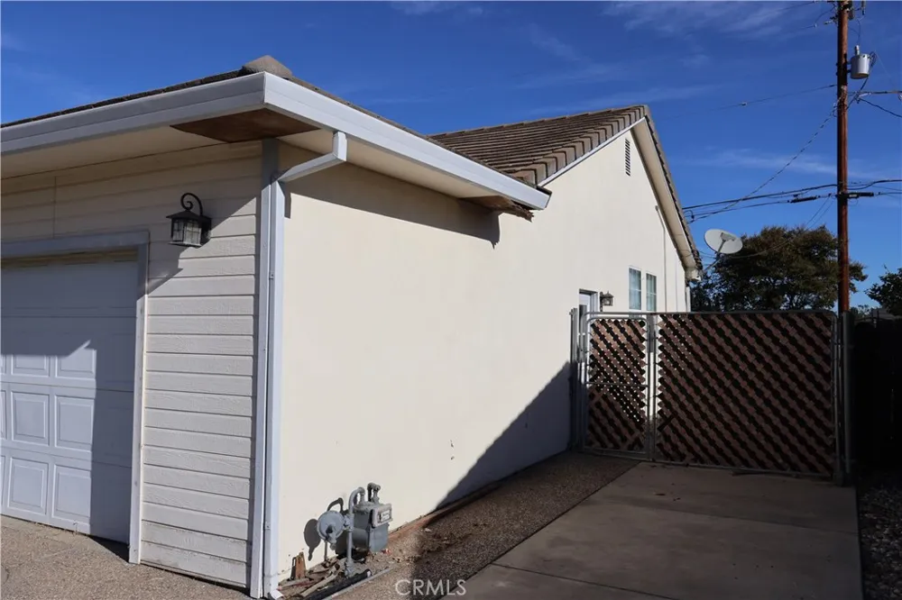 1850 Colusa Corning, CA 96021