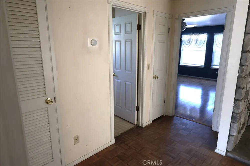 1850 Colusa Corning, CA 96021