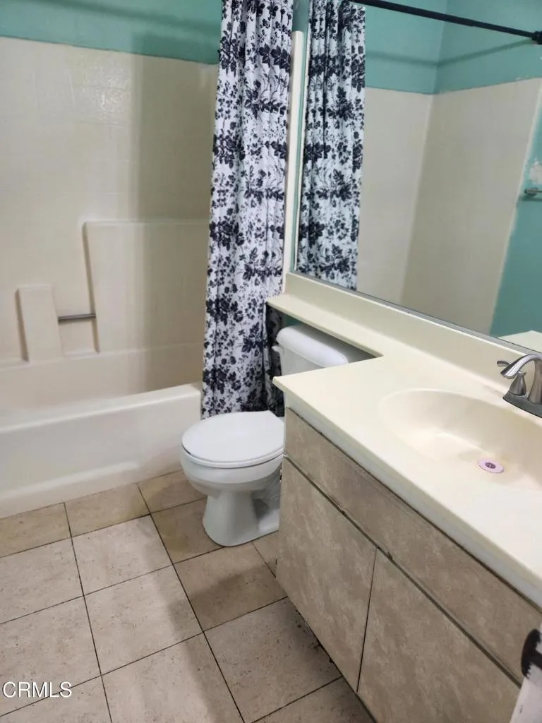 430 Holliston Avenue #103 Pasadena, CA 91106