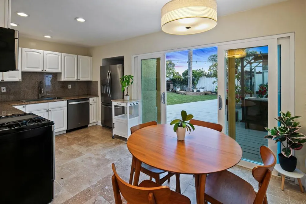 3111 Haidas Avenue San Diego, CA 92117