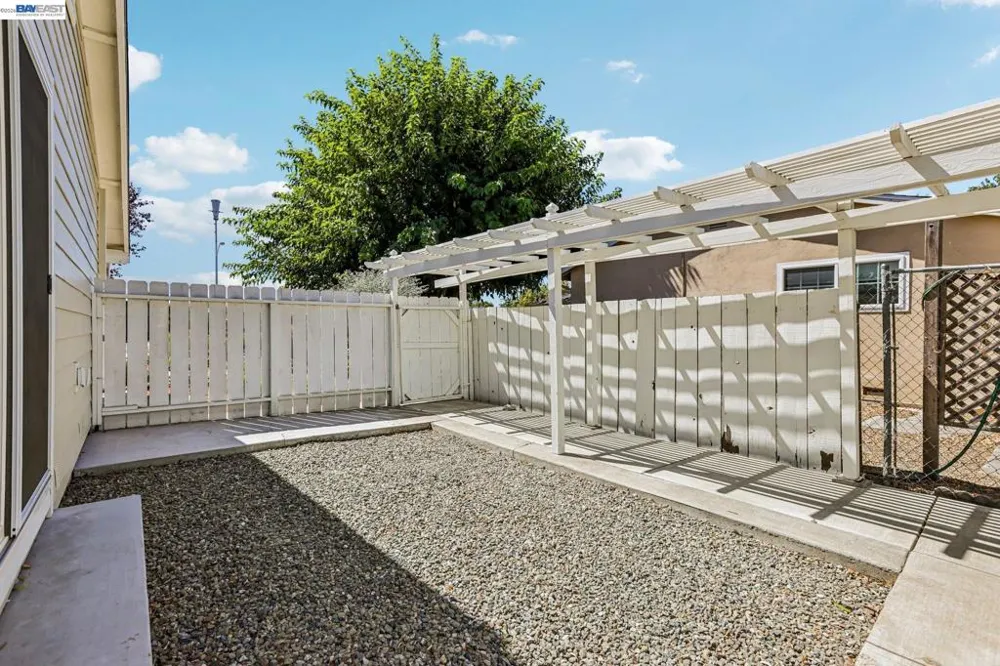 5286 Lilac Ave Livermore, CA 94551