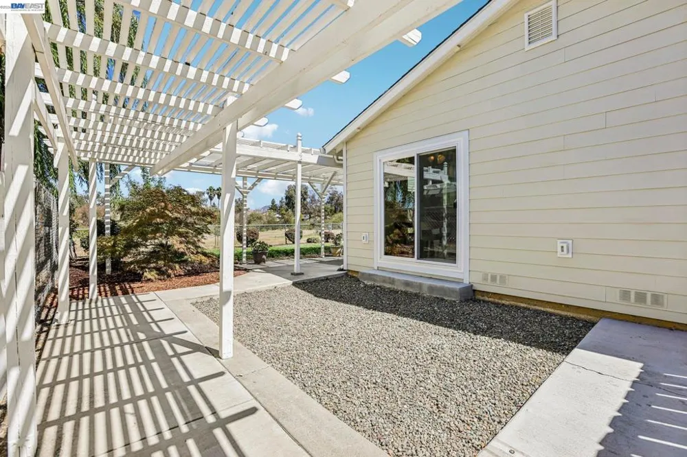 5286 Lilac Ave Livermore, CA 94551