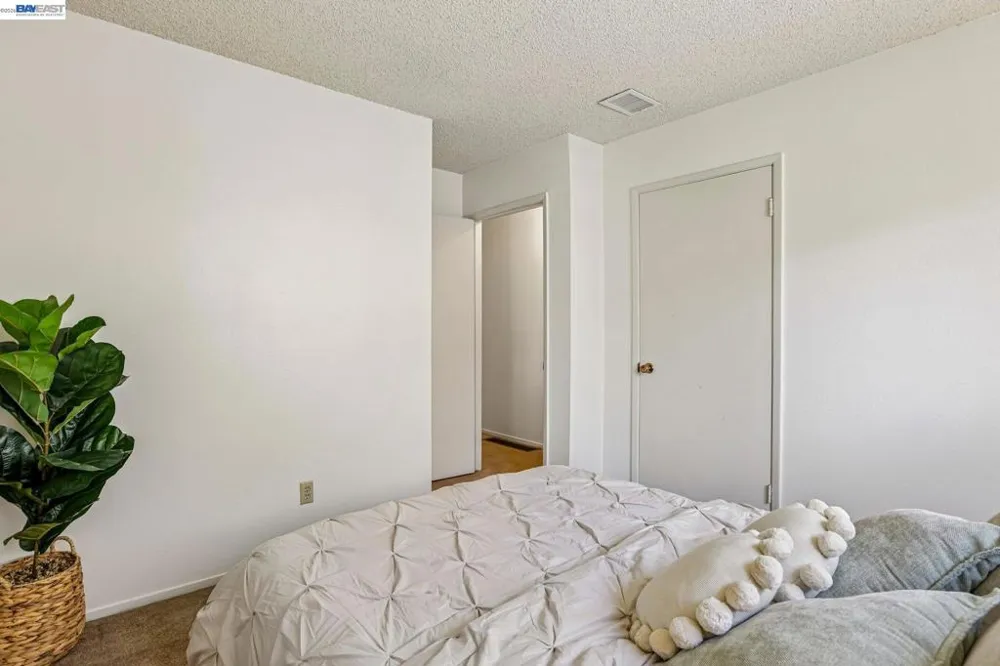 5286 Lilac Ave Livermore, CA 94551