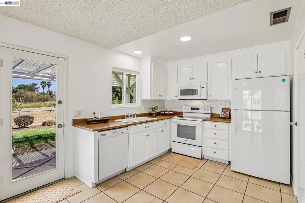 5286 Lilac Ave Livermore, CA 94551