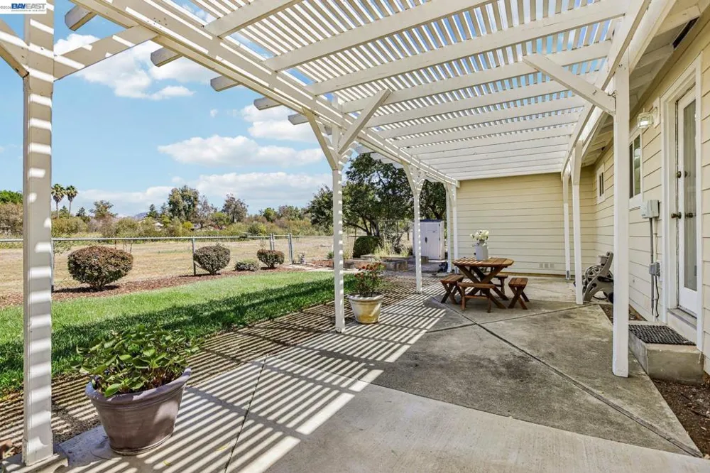 5286 Lilac Ave Livermore, CA 94551