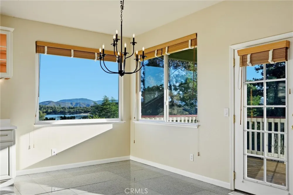 17265 Brookfield Hidden Valley Lake, CA 95467