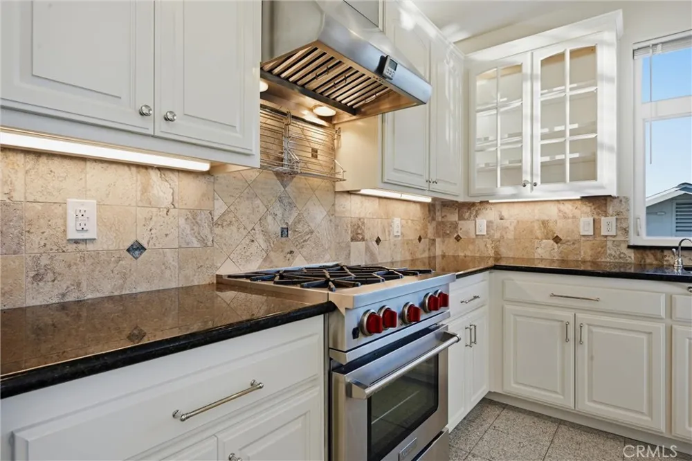 17265 Brookfield Hidden Valley Lake, CA 95467