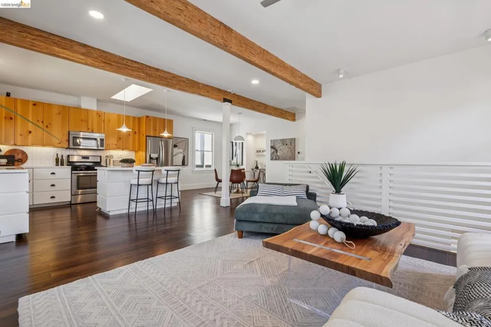 916 Arlington Ave Oakland, CA 94608
