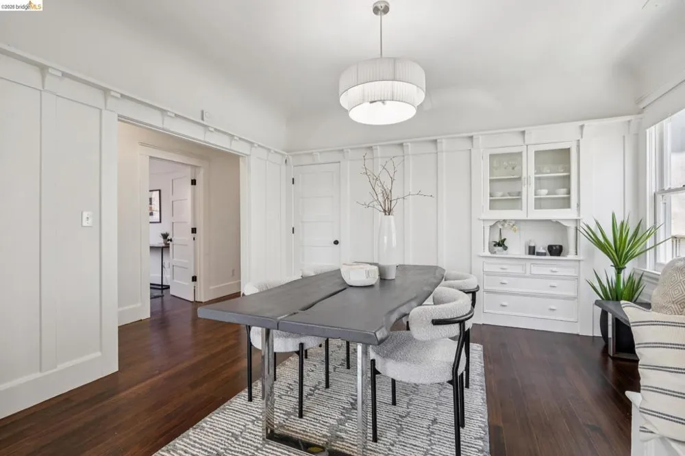 916 Arlington Ave Oakland, CA 94608