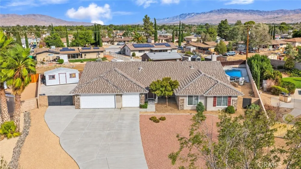 20463 Majestic Drive Apple Valley, CA 92308