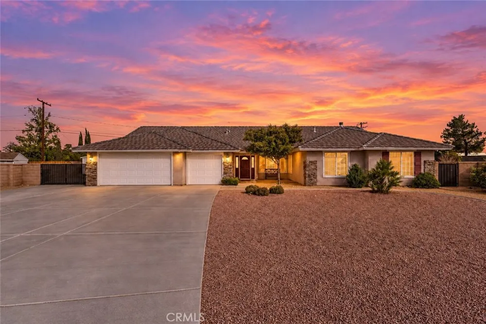 20463 Majestic Drive Apple Valley, CA 92308