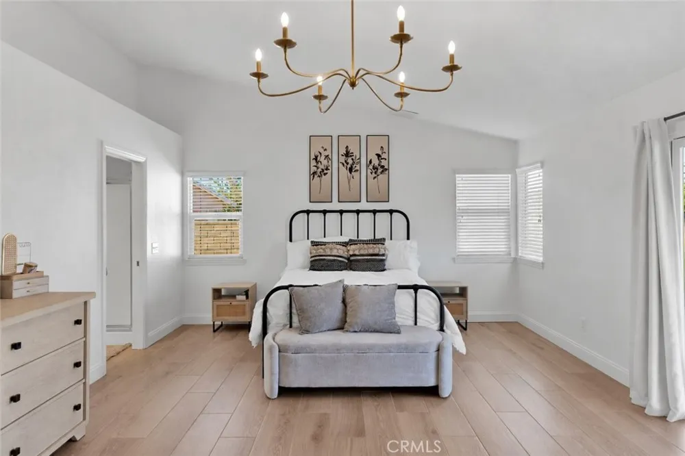 20463 Majestic Drive Apple Valley, CA 92308