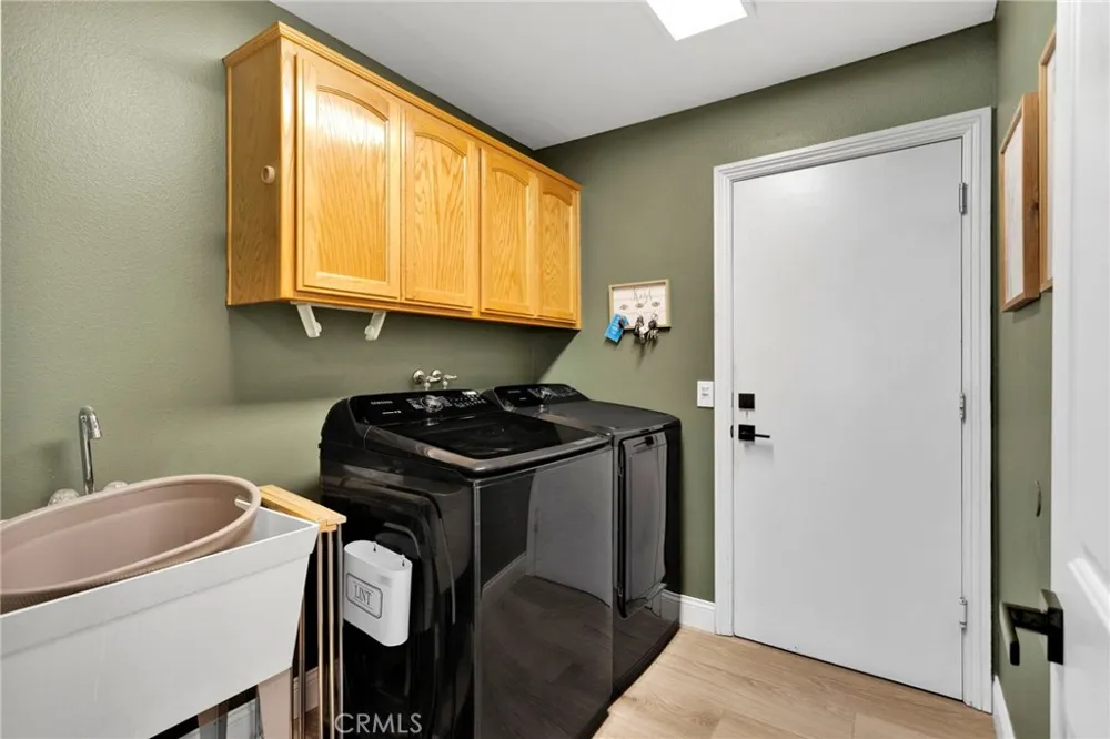 20463 Majestic Drive Apple Valley, CA 92308
