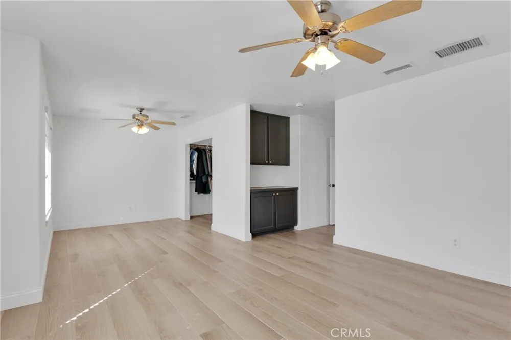 20463 Majestic Drive Apple Valley, CA 92308