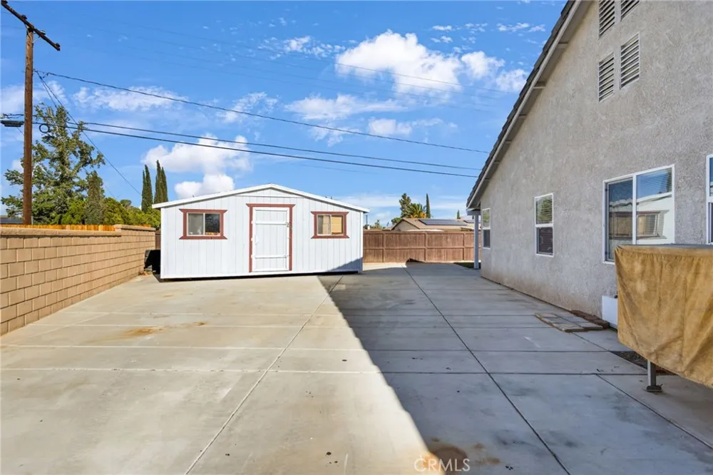 20463 Majestic Drive Apple Valley, CA 92308