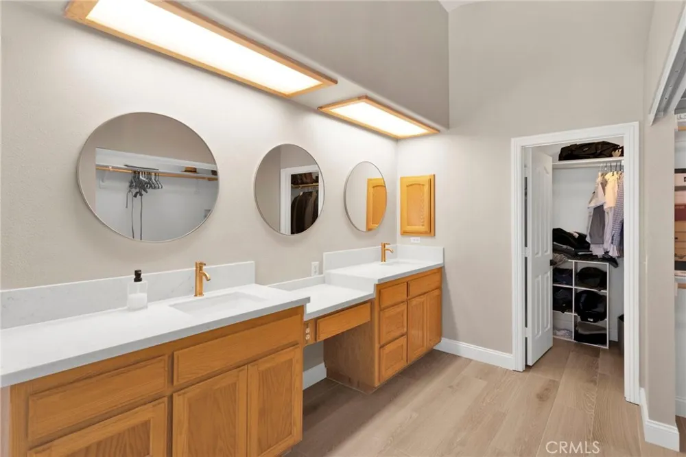 20463 Majestic Drive Apple Valley, CA 92308