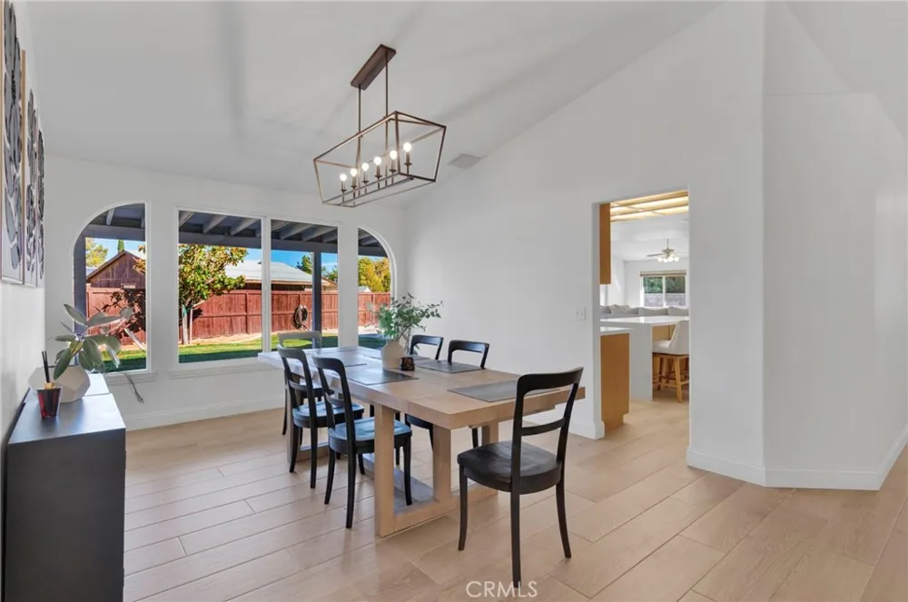 20463 Majestic Drive Apple Valley, CA 92308