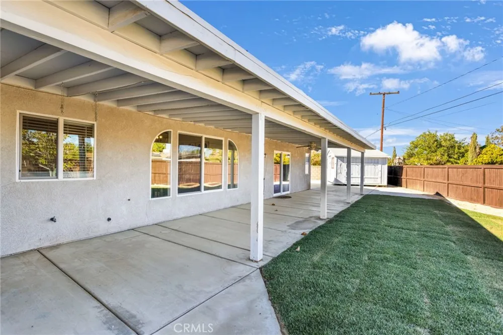 20463 Majestic Drive Apple Valley, CA 92308