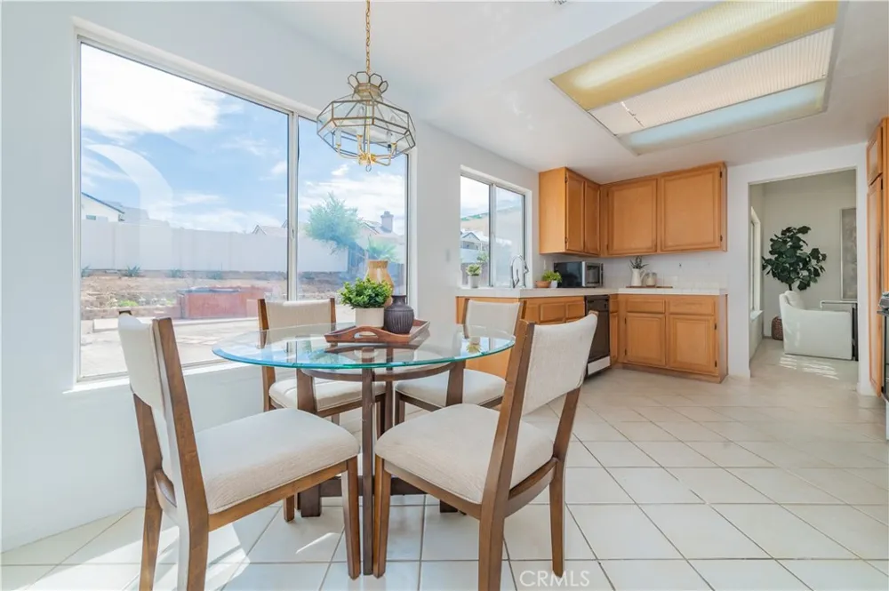14013 Tom Court Victorville, CA 92392