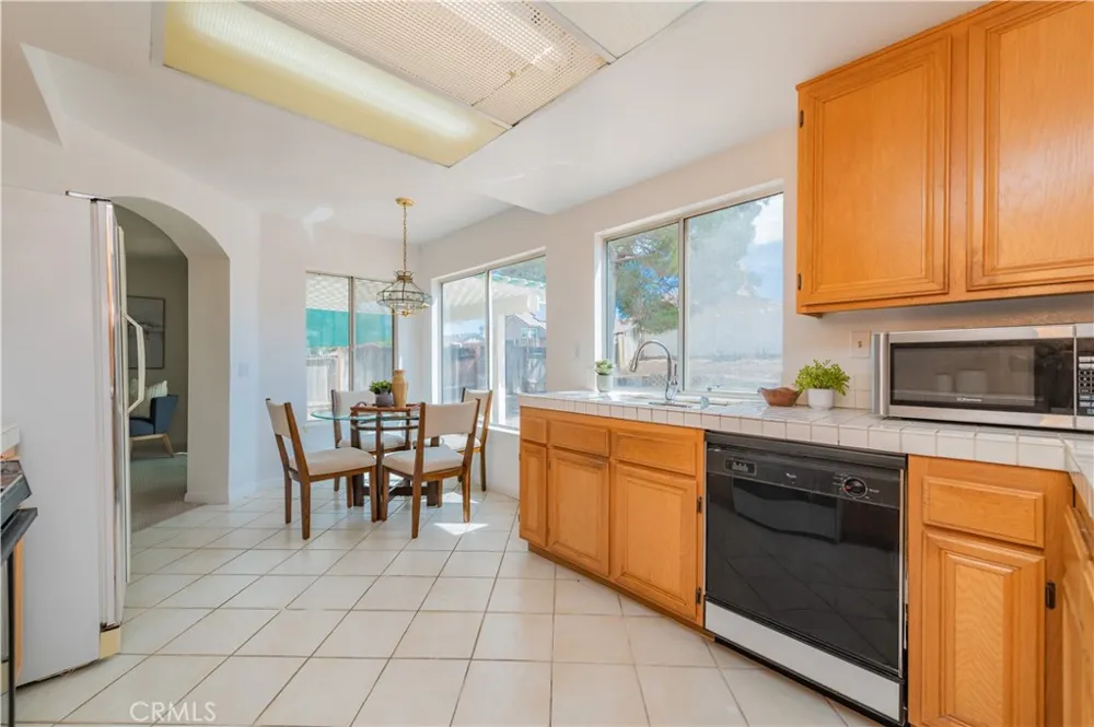 14013 Tom Court Victorville, CA 92392