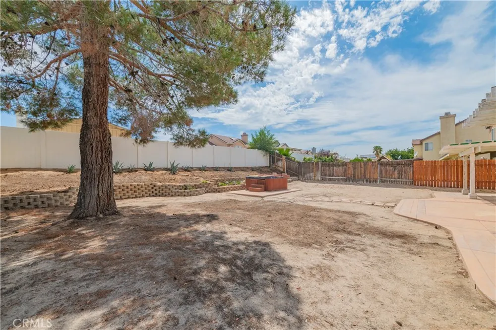 14013 Tom Court Victorville, CA 92392