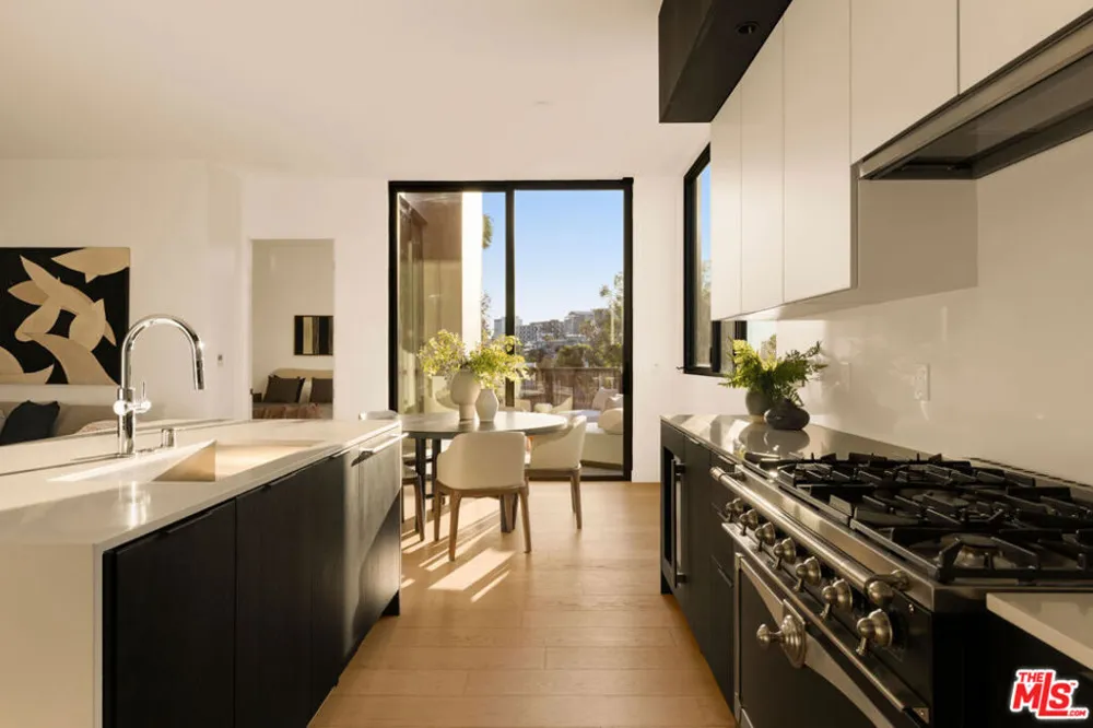 1264 Harper Avenue #PH 1 West Hollywood, CA 90046