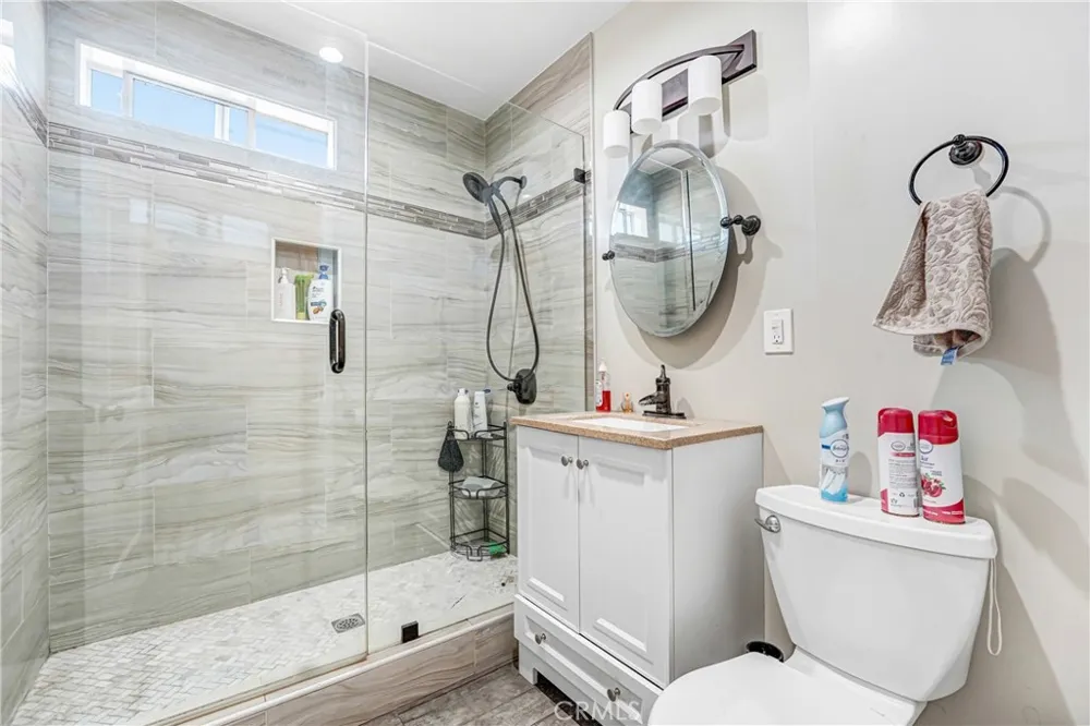 5854 Satsuma North Hollywood, CA 91601