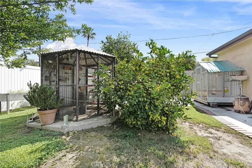 5854 Satsuma North Hollywood, CA 91601