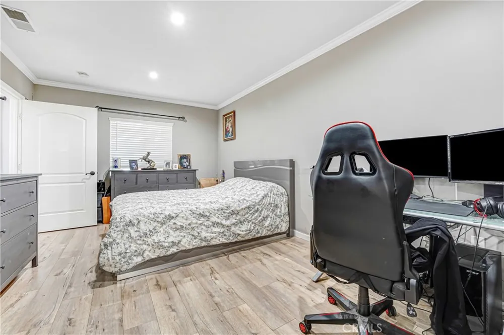 5854 Satsuma North Hollywood, CA 91601