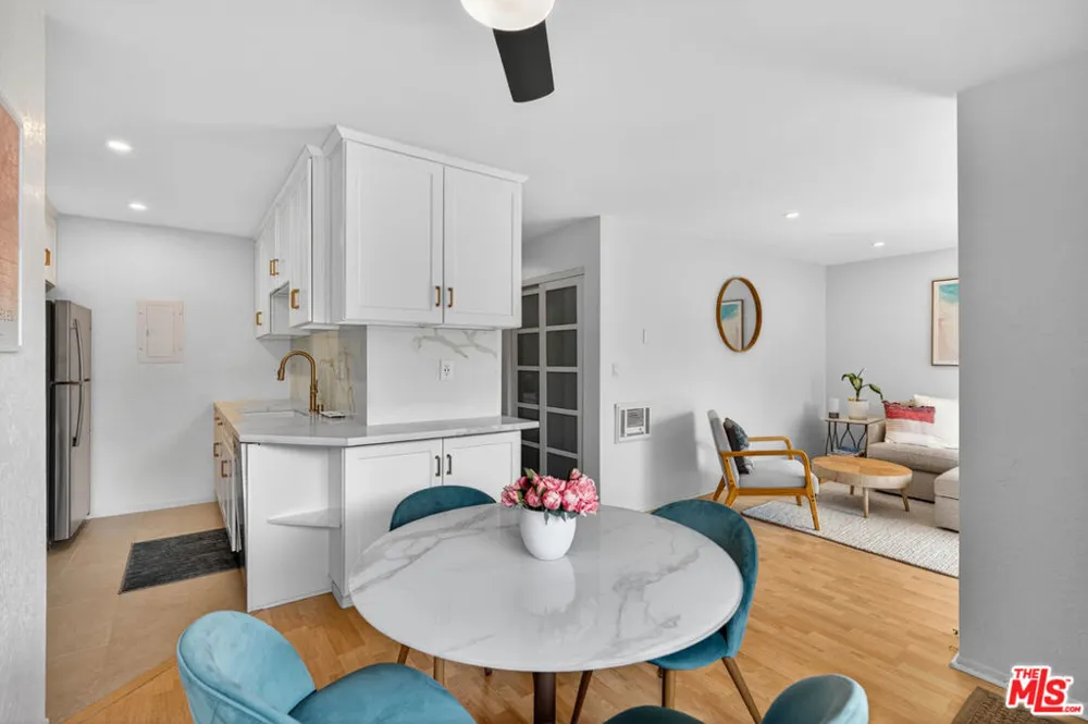 9313 National Boulevard #204 Los Angeles, CA 90034