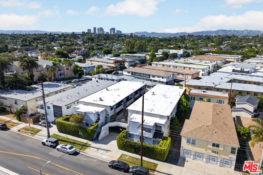 9313 National Boulevard #204 Los Angeles, CA 90034