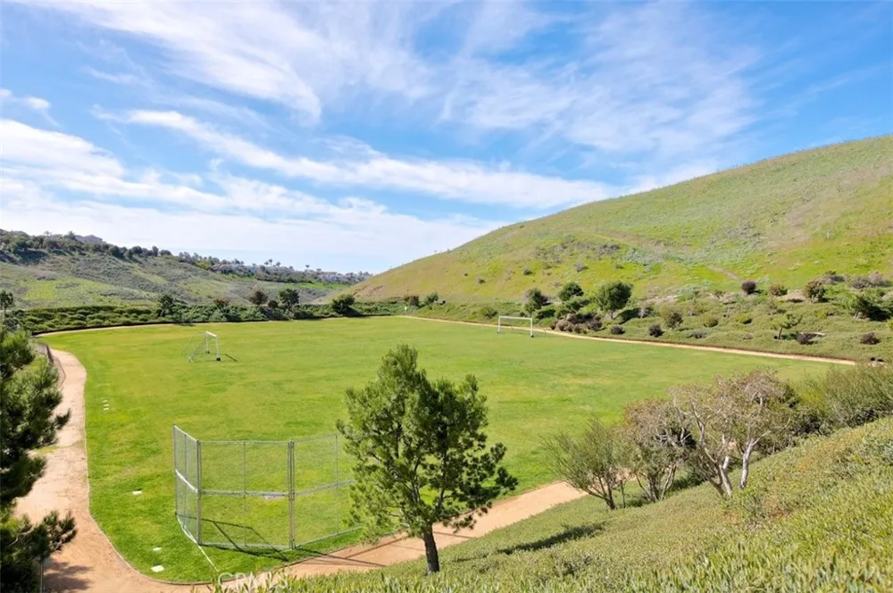 2912 Canto De Los Ciervos San Clemente, CA 92673