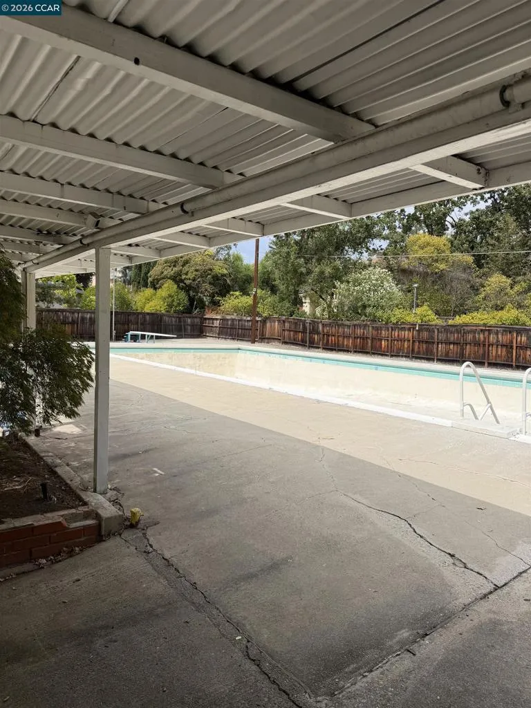 2515 San Miguel Dr Walnut Creek, CA 94596
