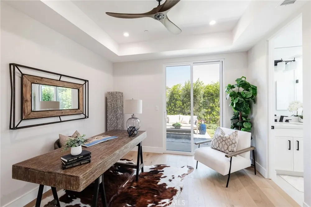 2303 Marshallfield Lane #B Redondo Beach, CA 90278