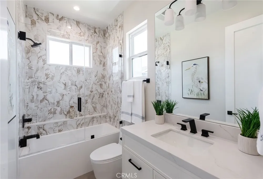 2303 Marshallfield Lane #B Redondo Beach, CA 90278
