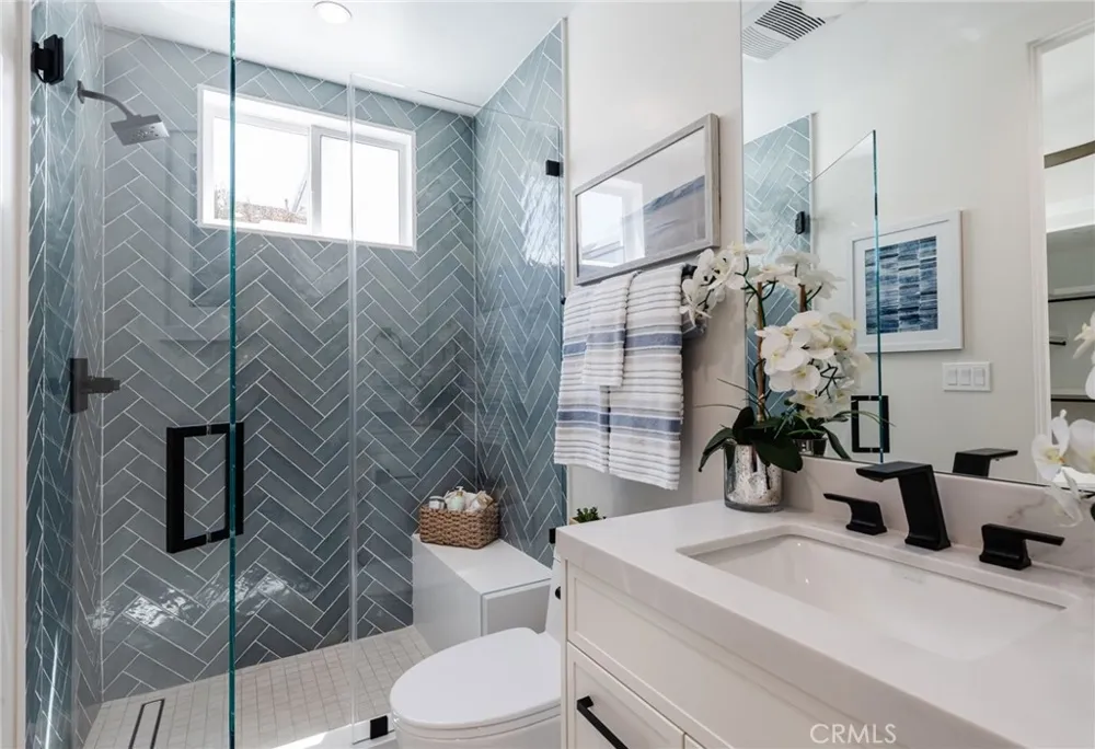 2303 Marshallfield Lane #B Redondo Beach, CA 90278