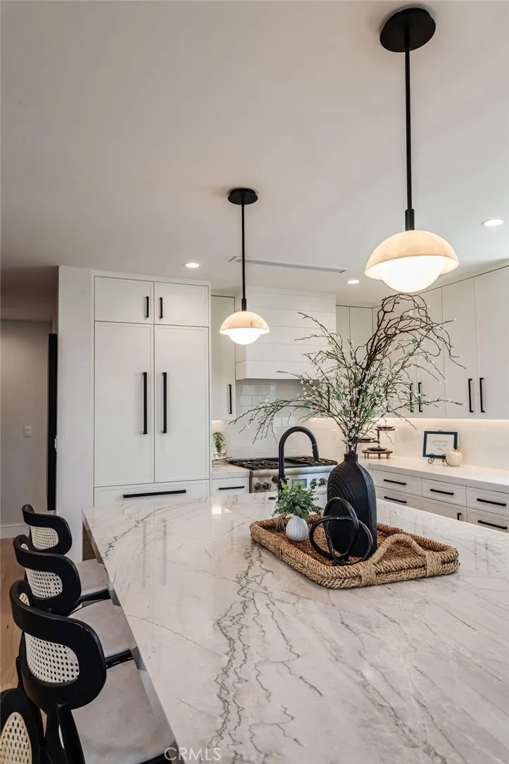 2303 Marshallfield Lane #B Redondo Beach, CA 90278