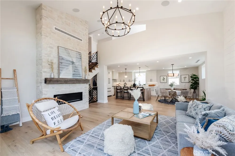 2303 Marshallfield Lane #B Redondo Beach, CA 90278