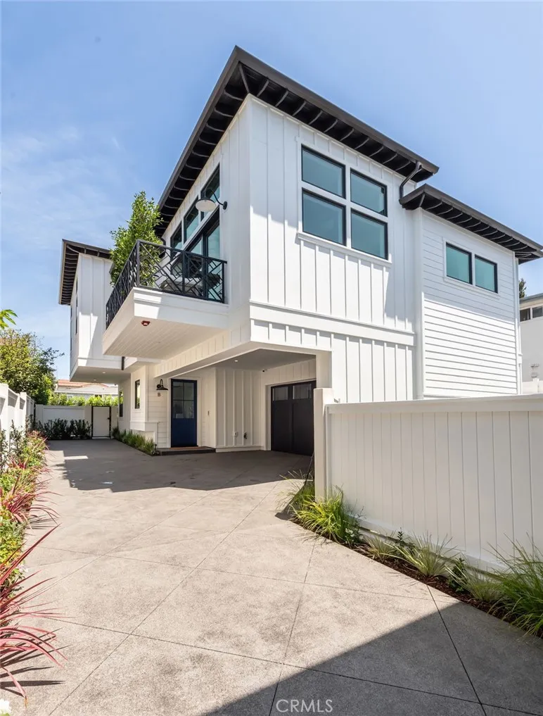 2303 Marshallfield Lane #B Redondo Beach, CA 90278