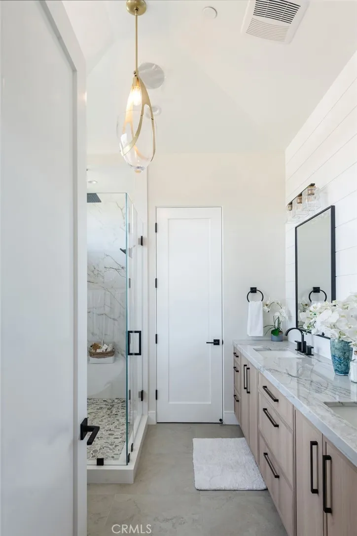 2303 Marshallfield Lane #B Redondo Beach, CA 90278